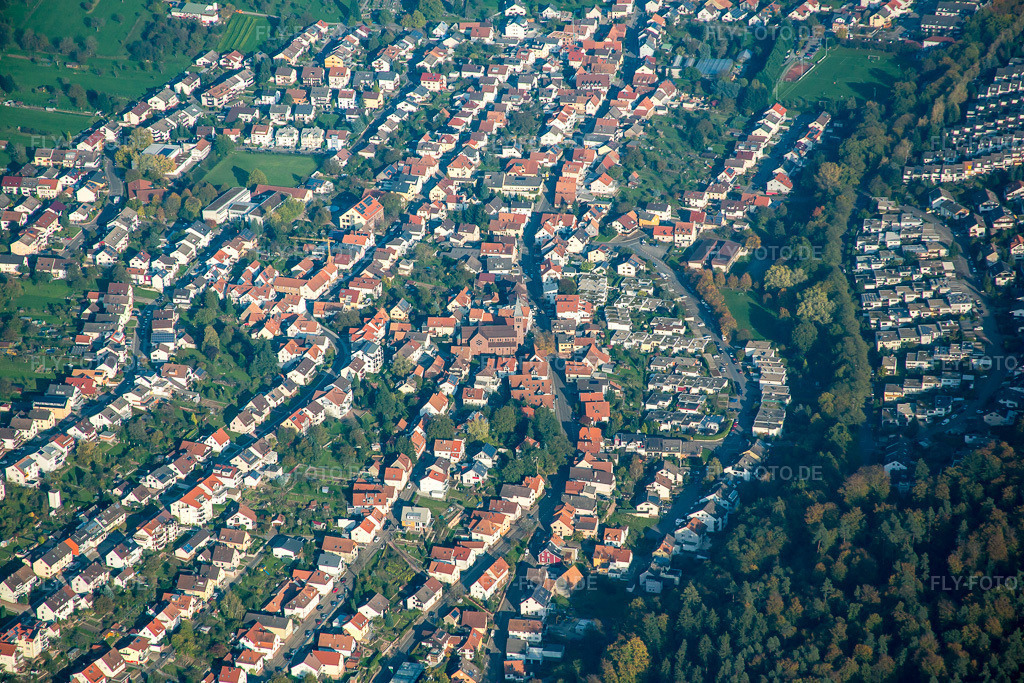 Luftbild: Talsstr im Ortsteil Busenbach in Waldbronn im Bundesland Baden-Württemberg in Deutschland. Foto: IMG_075382.jpg vom 26.10.2014 durch Werner Riehm/FLY-FOTO.de