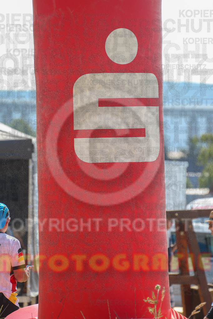 230617_1026_CB5Q7817 | Sportfotografie im Rhein-Sieg Kreis, Köln, Bonn, NRW, Rheinland Pfalz, Hessen, etc. Unser Tätigkeitsfeld umfasst den Laufsport vom Volkslauf über den Marathon, Duathlon, Triathon bis zum Ultralauf wie Kölnpfad Ultra oder Schindertrail.
