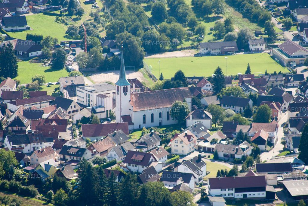 Luftbild: kath Kirche im Ortsteil Ulm in Renchen im Bundesland Baden-Württemberg in Deutschland. Foto: IMG_31528.jpg vom 09.08.2010 durch Werner Riehm/FLY-FOTO.de