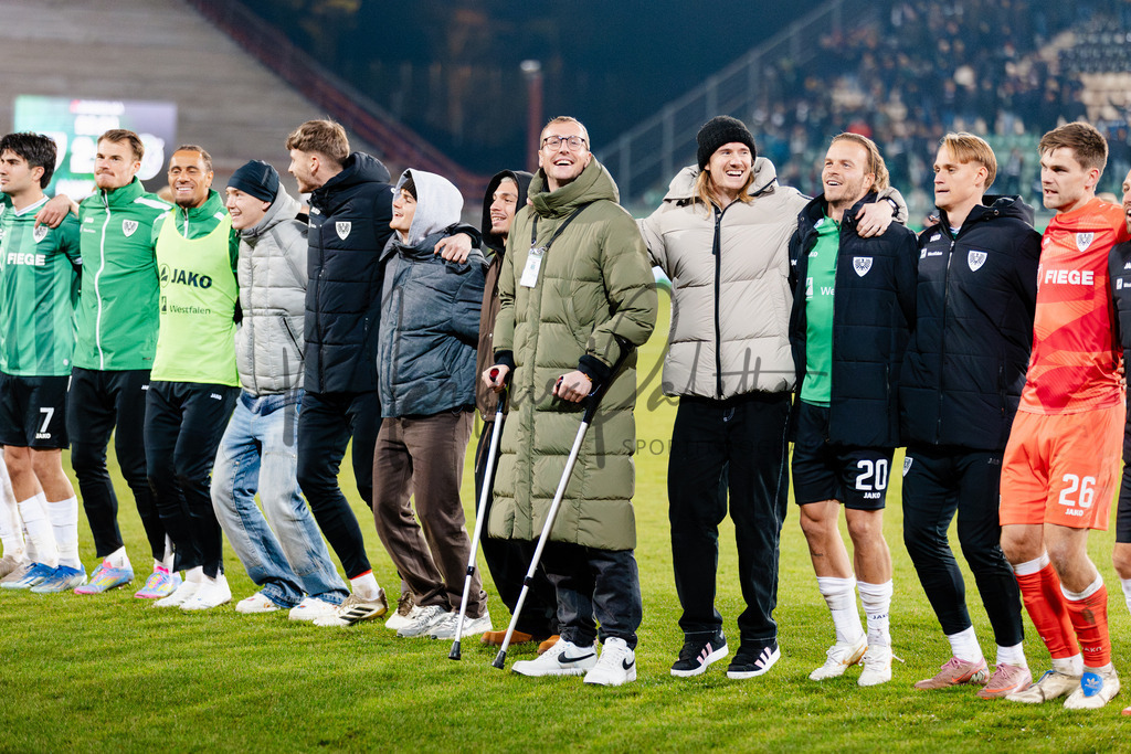 2. Bundesliga, Saison 2025/26, 15. Spieltag: SC Preußen Münster - Hannover 96 | Münster, 05.12.2025: 2. Bundesliga, 15. Spieltag, SC Preußen Münster gegen Hannover 96 im LVM-Preußenstadion in Münster. Foto: sportfotografie.ms | Markus Paletta - Realisiert mit Pictrs.com