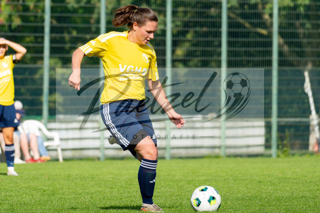 20260906_RULSVK_0011 | Fußball, Frauen:   beim Spiel der Kreisliga zwischen SG Rulle/Haste vs. SV Kettenkamp am 06.09.2026 im Stavermann-Sportpark in Rulle/Wallenhorst, Deutschland.(Foto von Nico Paetzel) - Realisiert mit Pictrs.com