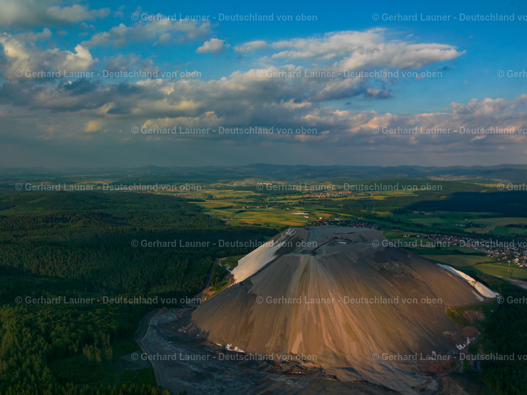 24s03169 | Online-Shop für Luftbilder aus Deutschland. Seit über 45 Jahren baut Gerhard Launer das Luftbildarchiv mit unterschiedlichsten Themen stetig weiter aus.