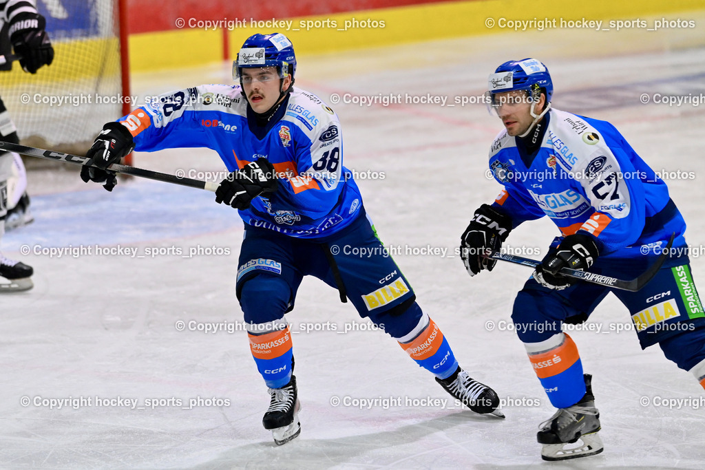 ESC Sparkasse Steindorf vs. LE Kings | #88 Groyer Fabian ESC Steindorf, #57 Wilfan Franz ESC Steindorf, ESC Sparkasse Steindorf vs. LE Kings, ESC Sparkasse Steindorf vs. LE Kings am 01.11.2025 in Steindorf (Ossiachersee Halle), Austria, (Photo by Bernd Stefan)