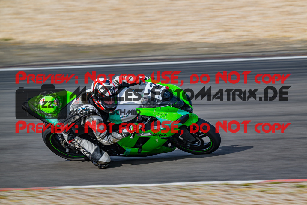 MaZZes_FotoMatrix_230719_7932 | ROT