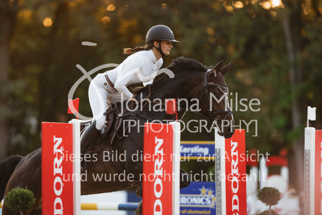 220825_Delbrueck_A1-Mannschaft-314 | Deine schönsten Turniermomente als professionelle Fotos! Entdecke hochwertige Pferdesport-Fotografie im Online-Shop. Jetzt Fotos finden & bestellen!