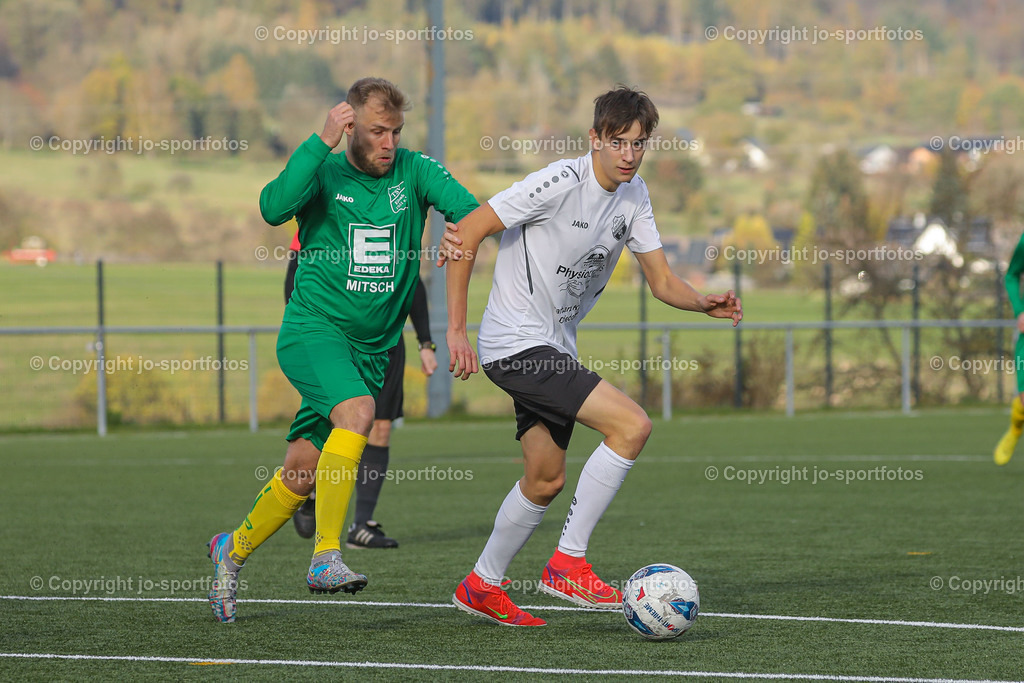 870A0604 | 05.11.2022; Kreisliga B Dillenburg; Kunstrasenplatz Manderbach; FSV Manderbach - TSV Eibach; Ergebnis: 1:4 (0:2)