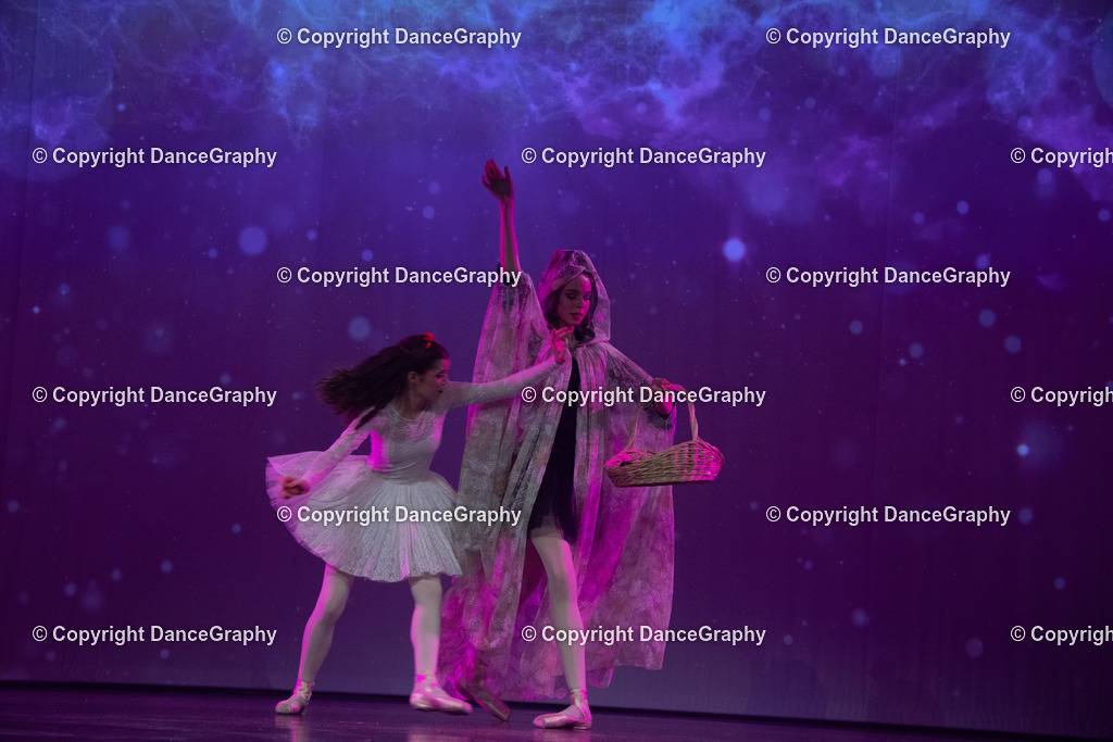 GPHY3301 | DanceGraphy - Realisiert mit Pictrs.com