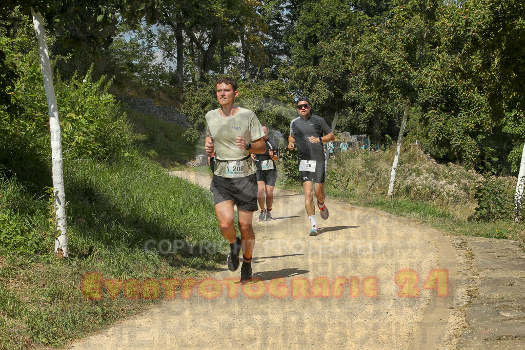 250824_1245_EX1_0434 | Sportfotografie im Rhein-Sieg Kreis, Köln, Bonn, NRW, Rheinland Pfalz, Hessen, etc. Unser Tätigkeitsfeld umfasst den Laufsport vom Volkslauf über den Marathon, Duathlon, Triathon bis zum Ultralauf wie Kölnpfad Ultra oder Schindertrail.