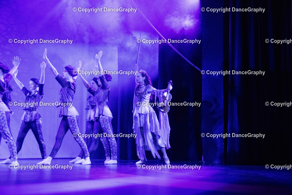 GPHY2761 | DanceGraphy - Realisiert mit Pictrs.com