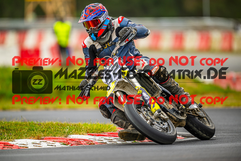 MaZZes_FotoMatrix_230702_6678 | S4