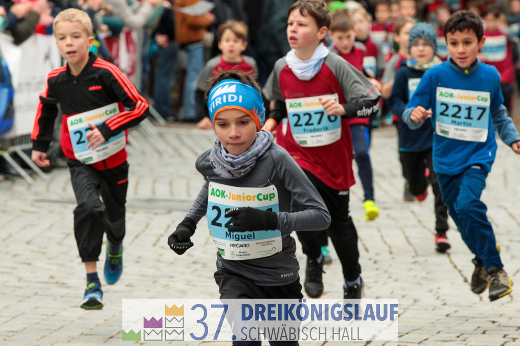 AOK JuniorCup 400m | 3Koenigslauf 2023 - Realisiert mit Pictrs.com