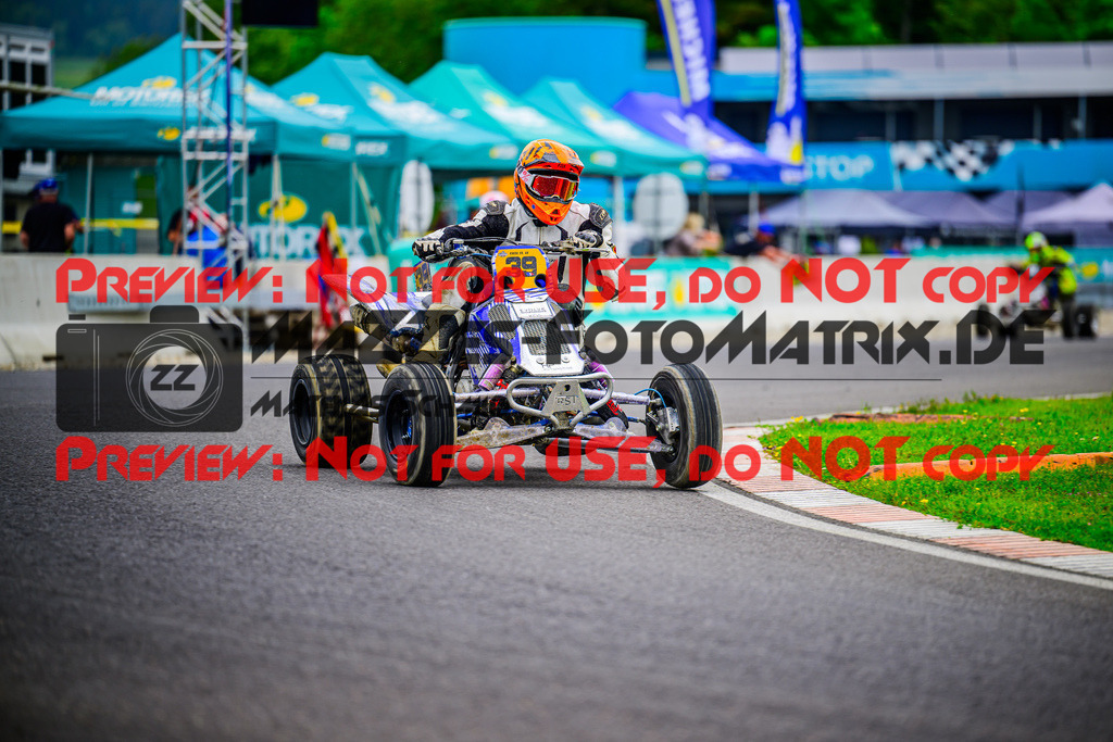 MaZZes_FotoMatrix_240608_6021986_5641 | QUAD