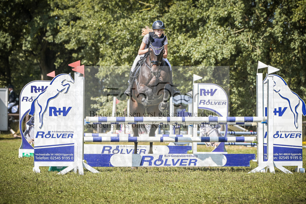 DOS_0312 | Entdecke hochwertige Reitturnierfotos von Foto Oger. Professionell, emotional und authentisch – jetzt Lieblingsmomente im Shop bestellen.Deutschlandweite Turnierfotografie. - Realisiert mit Pictrs.com
