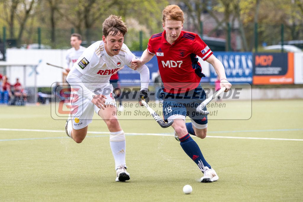 SFE_20230415_0123 | Deutsche Meisterschaft Männliche U16 Halle 2023 am 15.04.2023 in Düsseldorf (Düsseldorfer Hockeyclub 1905 e.V.), Photo: Stephan Fehrmann 2022 (Sports-Gallery),Stollarz Julius ( Düsseldorfer HC #18 ),Aron Flatten ( Rot-Weiss Köln #6 )