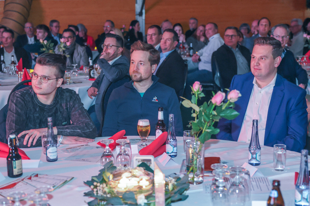 top-top.de250214-149 | Die 3. Weseler SportNacht, die große Sportgala mit Ehrungen der Weseler Sportler des Jahres 2024 findet am Freitag, den 14.02.2025 im Festzelt an der Rheinpromenade statt.Foto: Erwin Pottgiesser