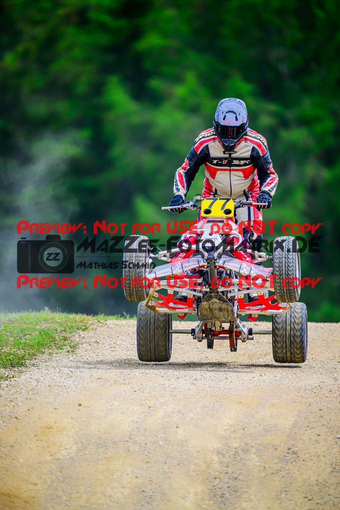 MaZZes_FotoMatrix_240608_6007705_6880 | QUAD