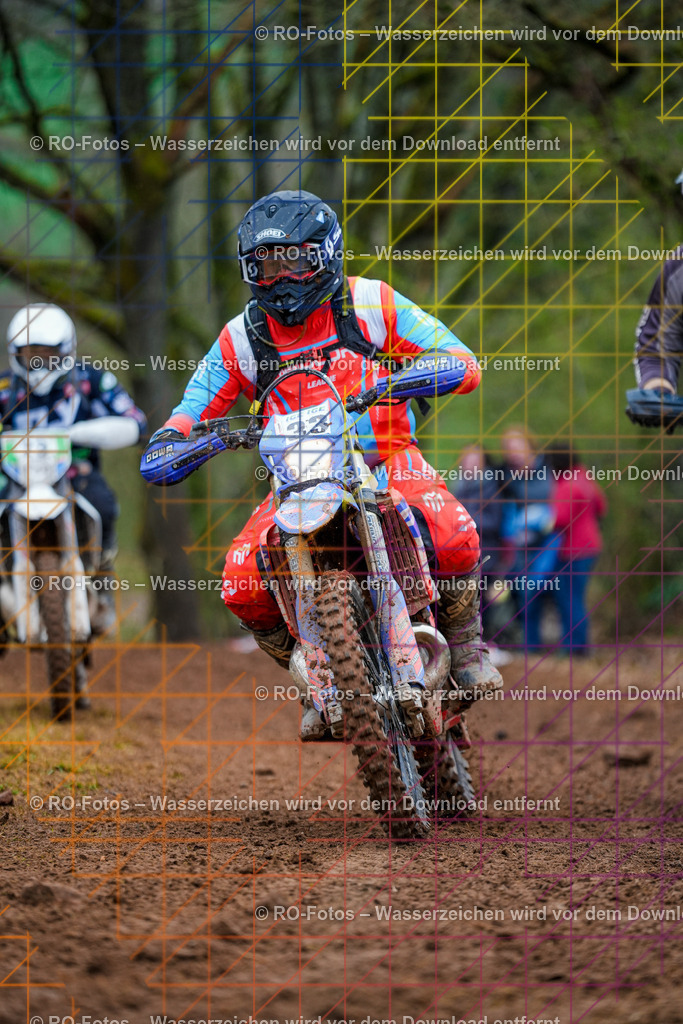 4 Lauf Mernes-631 | Sportfotografie von RO-Fotos: Motorsport, Motocross, Enduro, Laufveranstaltungen und Triathlon. Professionelle Fotos von Sportlern und Events. - Realisiert mit Pictrs.com