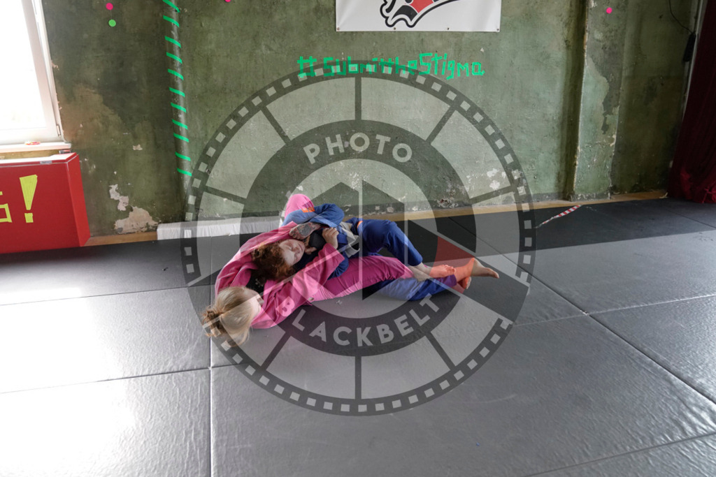 20240413PBB6038 | Fighters compete during the Grapplethon 24hours of rolling for a reason in Hamburg, Germany, on April 13, 2024.