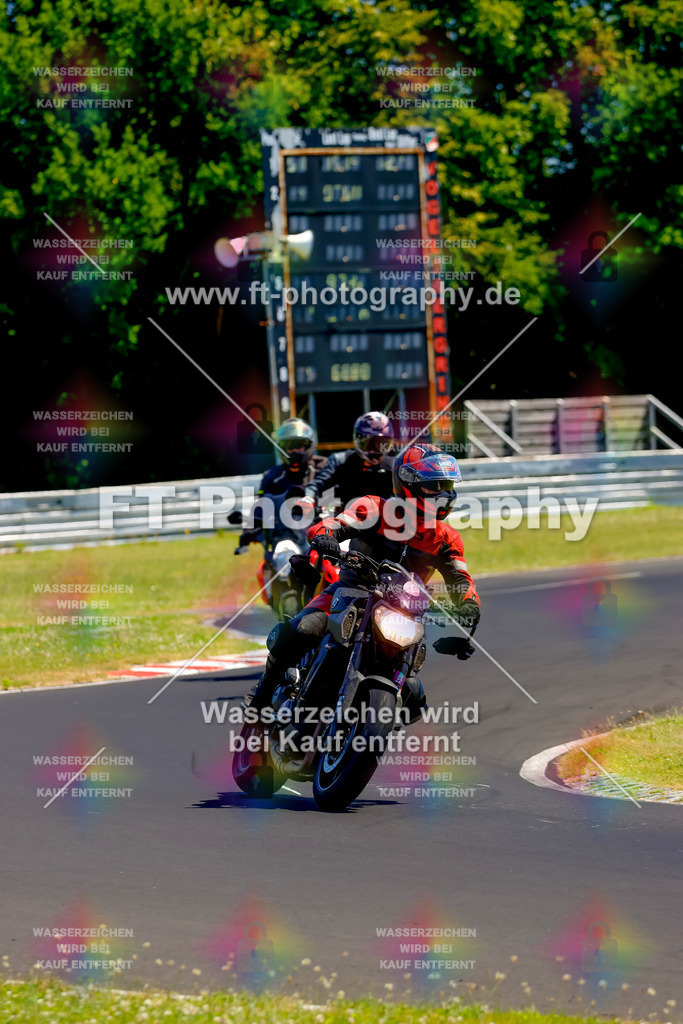_MOT9272 | Hier findet Ihr Bilder von Touristenfahrten auf der Nürburgring Nordschleife oder von anderen Veranstaltungen die ich besucht habe. Viel Spass beim Durch Schauen 
