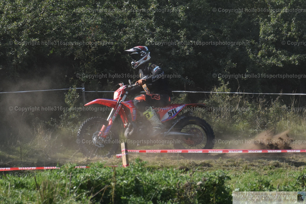 DSC_0164 | Sportfotografie , Motorsport, Motoross, Reitsport, Mointainbike, Enduro,
Landschaft , Outdoor, Eventfotografie, Landschaft, Bilder online bestellen - Realisiert mit Pictrs.com