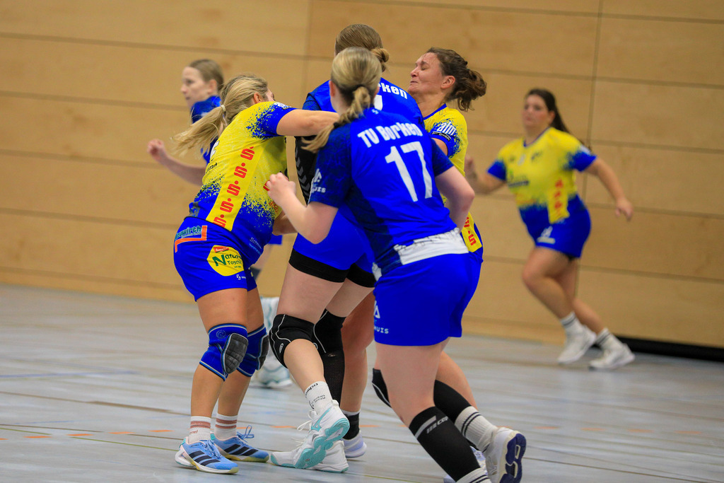 TvBorkenIII_SVN_161125_204 | Bildergalerie von Sport-Ereignissen aber auch von weiteren spannenden Dingen - nicht nur vom Niederrhein. In Anlehnung an den bekannten Spruch von Hanns Dieter Hüsch heißt das Motto: "Niederrhein ist überall".  - Realisiert mit Pictrs.com