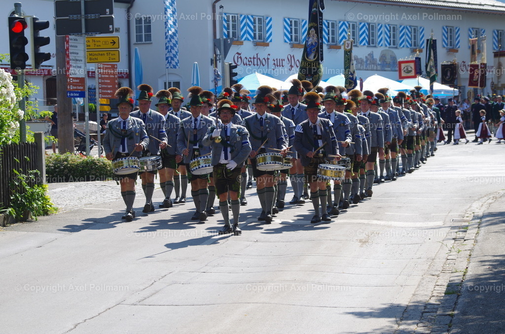 IMGP3976 | fotografiert von Axel PollmannLeonhardi Wallfahrt Benediktbeuern und Murnau, Fronleichnam, Fasching, Landschaft im Loisachtal und Benediktbeuern  - Realisiert mit Pictrs.com