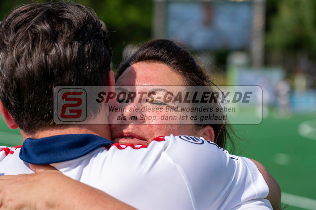 Final4_20240519-1556-0020 | Bonn, Deutschland, 19.05.2024:  in Aktion waehrend des Spiels der Deutsche Feldhockey-Meisterschaften 2024 zwischen Final 4 Herren Finale Mannheimer HC - Hamburger Polo Club im Bonner THV am 19.05.2024 in Bonn, Deutschland. (Foto von Stephan Fehrmann)

Bonn, Germany, 19.05.2024:  in action during the game of Deutsche Feldhockey-Meisterschaften 2024 between Final 4 Herren Finale Mannheimer HC - Hamburger Polo Club in Bonner THV at 19.05.2024 in Bonn, Deutschland. (Foto from Stephan Fehrmann)