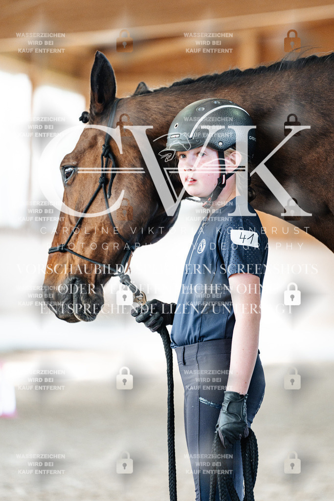 CK905793 | Turnierfotografie Pferdefotografie Trier Rheinland-Pfalz Pferdesport Reitsport Tierfotografie Sportfotografie Pferdevideo Pferdevideografie Equestrianvideography equestrianphotography  - Realized with Pictrs.com