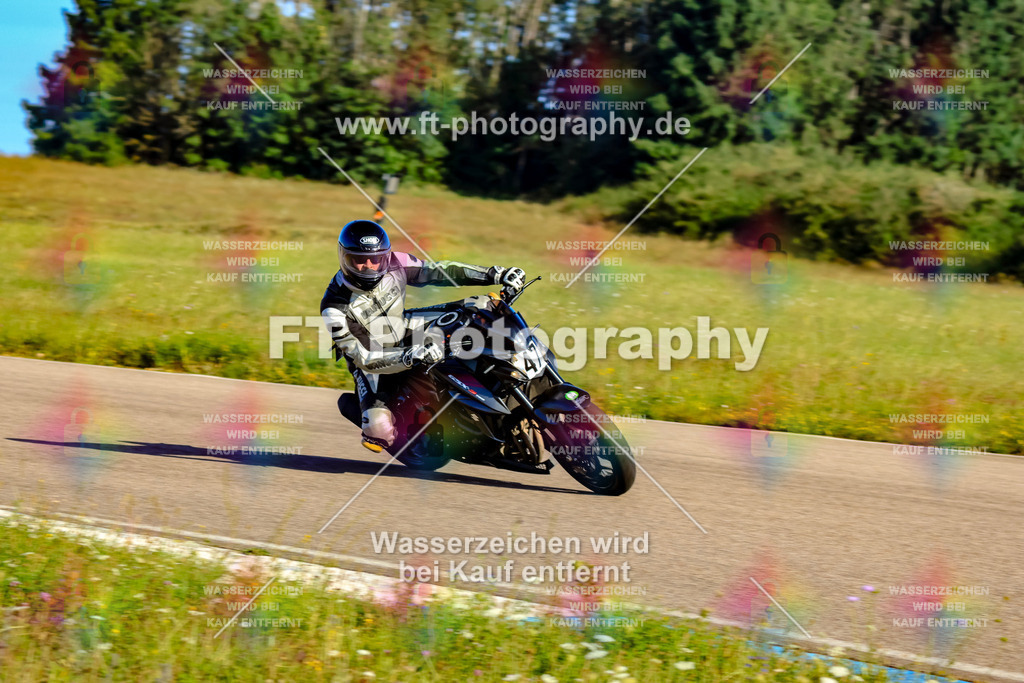 047-1581 | Hier findet Ihr Bilder von Touristenfahrten auf der Nürburgring Nordschleife oder von anderen Veranstaltungen die ich besucht habe. Viel Spass beim Durch Schauen 