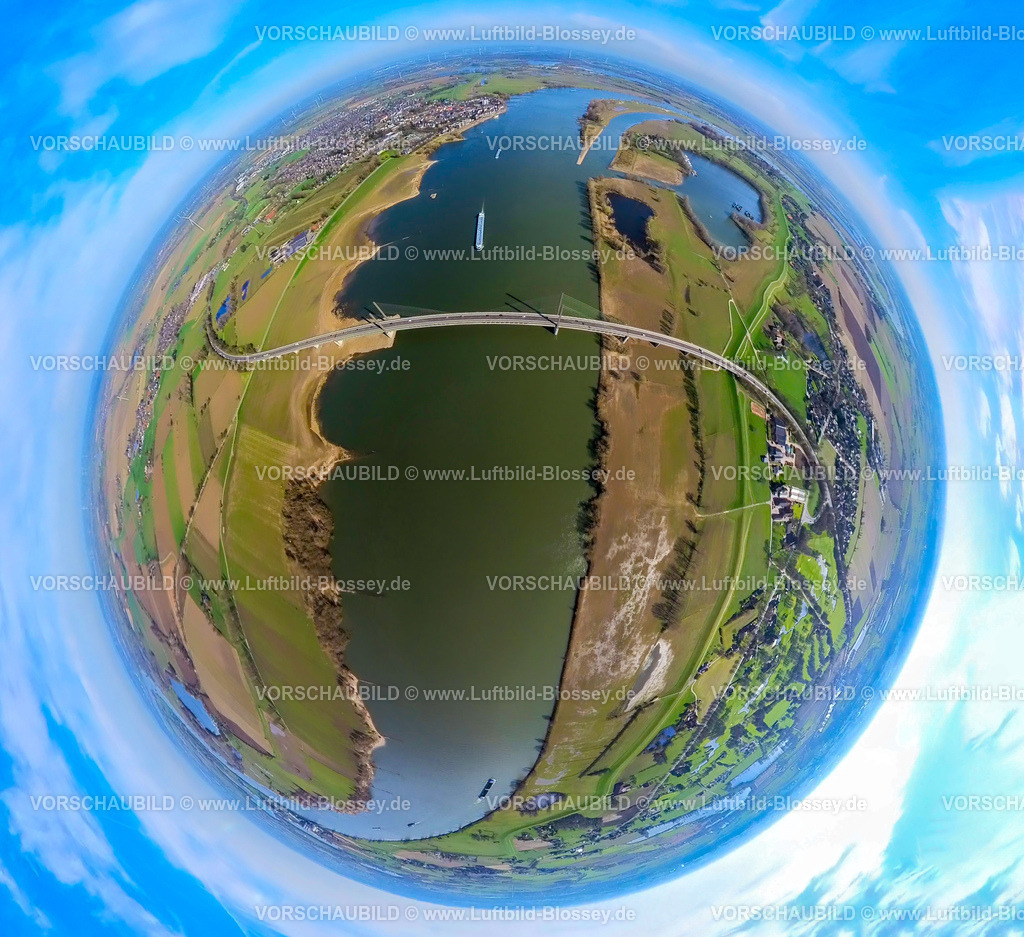 Rees240390118RheinbrueckeRees | Luftbild, Rheinbrücke Rees-Kalkar, Fluss Rhein und Rheinaue, Binnenschifffahrt, Erdkugel, Fisheye Aufnahme, Fischaugen Aufnahme, 360 Grad Aufnahme, tiny world, little planet, fisheye Bild, Niedermörmter, Kalkar, Nordrhein-Westfalen, Deutschland