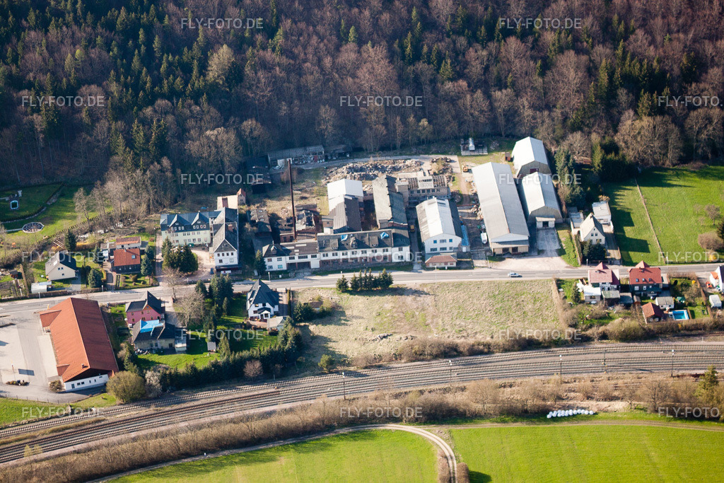 Liebenstein | Luftbild: Liebenstein im Ortsteil Gräfenroda in Geratal im Bundesland Thüringen in Deutschland. Foto: IMG_25886.jpg vom 18.04.2010 durch Werner Riehm/FLY-FOTO.de - Realisiert mit Pictrs.com