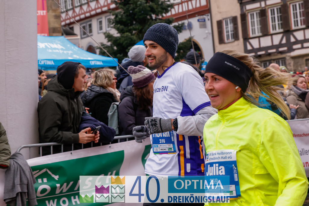 VR Bank Hauptlauf 10km | 40. Optima 3koenigslauf 2026 - Realisiert mit Pictrs.com