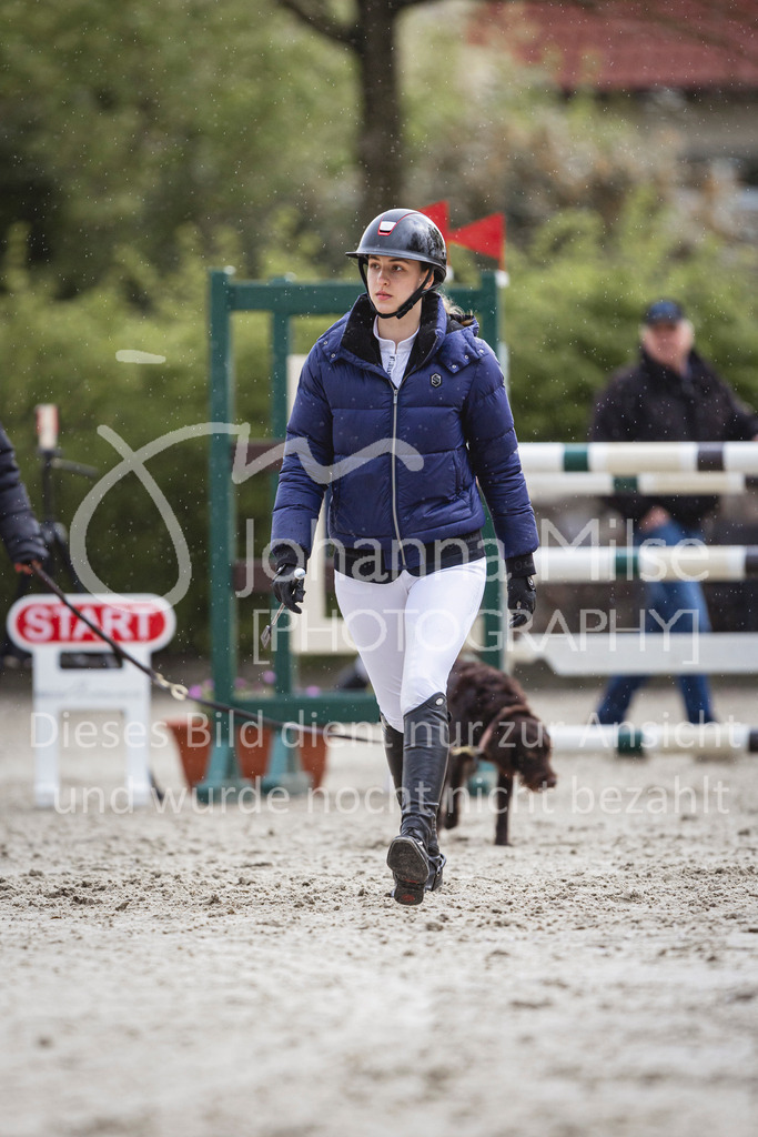 240424_Lemwerder_Stil-M-103 | Deine schönsten Turniermomente als professionelle Fotos! Entdecke hochwertige Pferdesport-Fotografie im Online-Shop. Jetzt Fotos finden & bestellen!