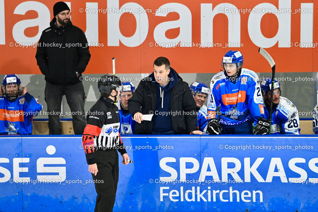 ESC SPARKASSE STEINDORF vs. UECR Huben  | OFNER Christian Referee, Headcoach ESC Steindorf Mayer Michael, Asisstentcoach ESC Steindorf Daniel Gasser, #21 Walder Patrik ESC Steindorf, ESC SPARKASSE STEINDORF vs. UECR Huben , ESC SPARKASSE STEINDORF vs. UECR Huben  am 06.02.2026 in Steindorf (Ossiachersee Halle), Austria, (Photo by Bernd Stefan)