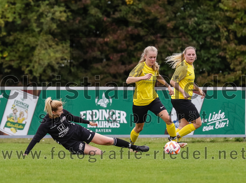 2023-10-08_082_FC_Moosinning_gegen_SG_TSV_St_Wolfgang-FC_Lengdorf | Moosinning, Deutschland, 08.10.2023:
Fußball, Kreisliga 2023 / 2024, 4. Spieltag, FC Moosinning gegen (SG) TSV St.Wolfgang/FC Lengdorf, Endergebnis: 

Tamara Obermeier (FC Moosinning, #10)

Foto: Christian Riedel / fotografie-riedel.net