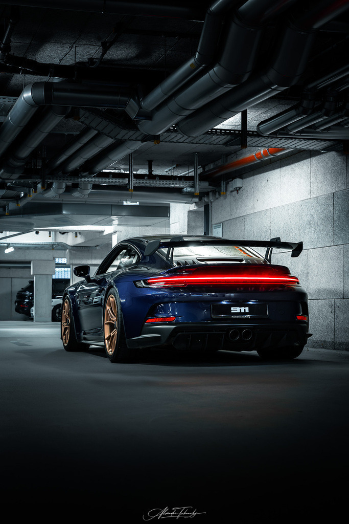 R6AT6625 _Alexander Tschuncky | Entdecken Sie die faszinierende Welt von Alexander Tschuncky Arts: Kreative Fotografie, atemberaubende Automobilkunst und hochwertiger Bilderdruck. Lassen Sie sich inspirieren! - Realisiert mit Pictrs.com