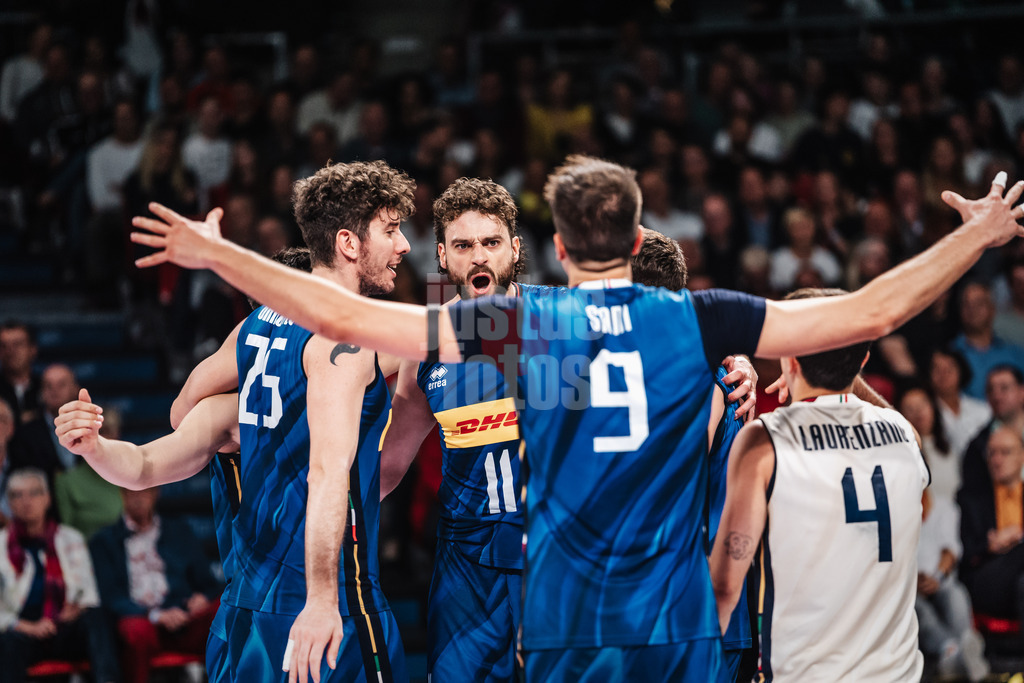 Volleyball | Männer | Testspiel | Deutschland vs. Italien | 26.05.2025 | Italien jubelt, in der Mitte Kamil Rychlicki (#11, Italien)