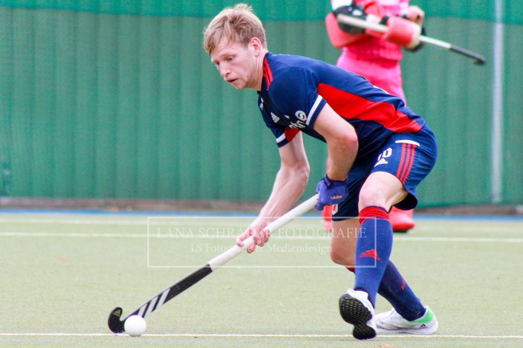 Linus Müller , Mannheimer HC - Hamburger Polo Club Saison 2022 / 2023 | lanaschraderfotografie - Realisiert mit Pictrs.com