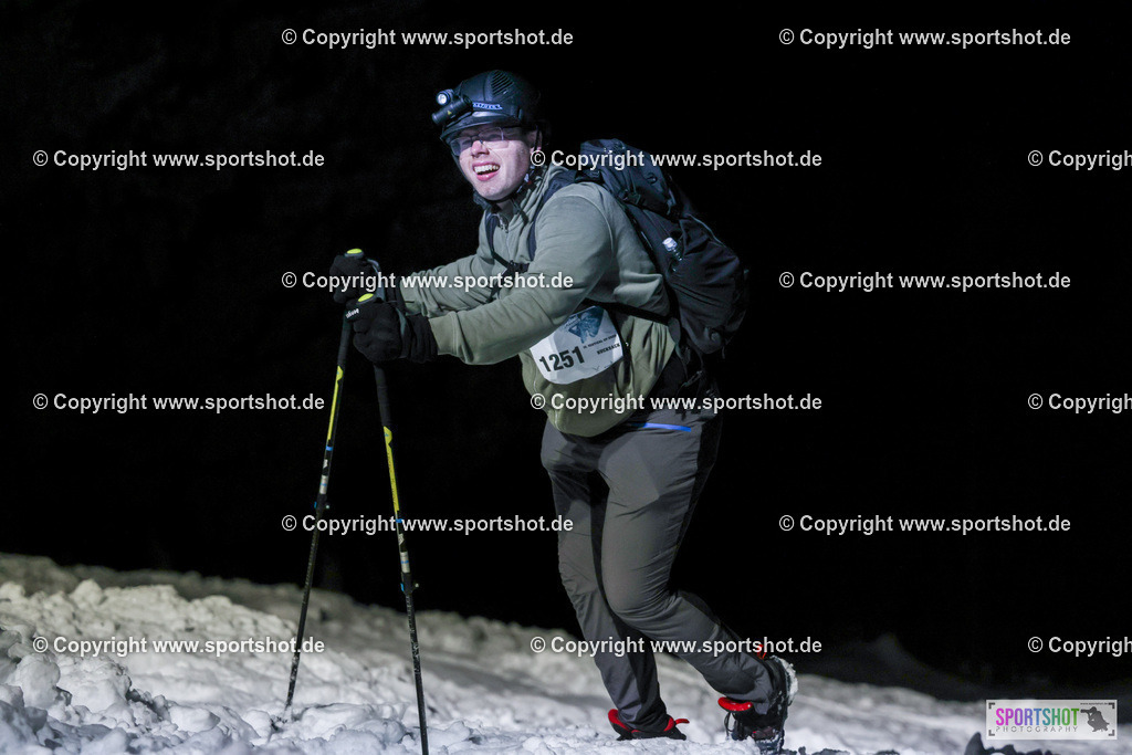 007A2238 | VerticalUp! #vertical_up_kitzbuehel #sportshot_your_pictrs #yourpictrs #dinafit #verticalup!2026