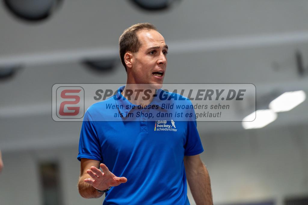 SM_2024-12-20-D85_-166 | 1.Bundesliga Hallenhockey  (M) DCADA - HTHC / 3:4 (1:1)