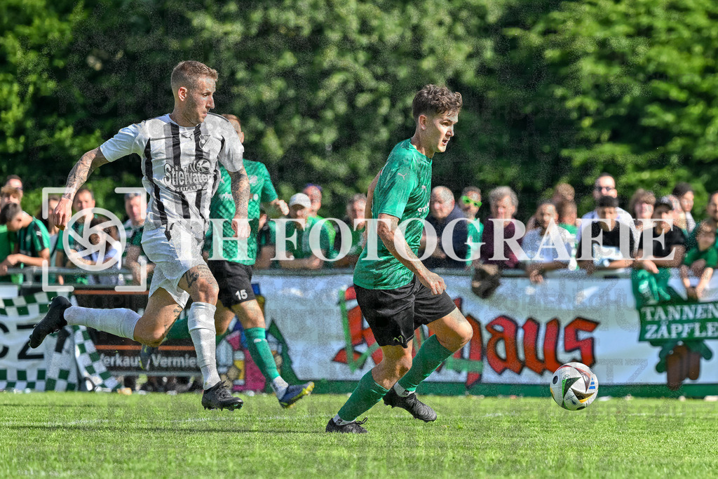 GER, FC Zell - FC Wittlingen, Fussball, Rothaus Bezirkpokal, Finale, Saison 2024/2025, 29.05.2025 | GER, FC Zell - FC Wittlingen, Fussball, Rothaus Bezirkpokal, Finale, Saison 2024/2025, 29.05.2025Foto: TH Fotografie/Thomas Hess