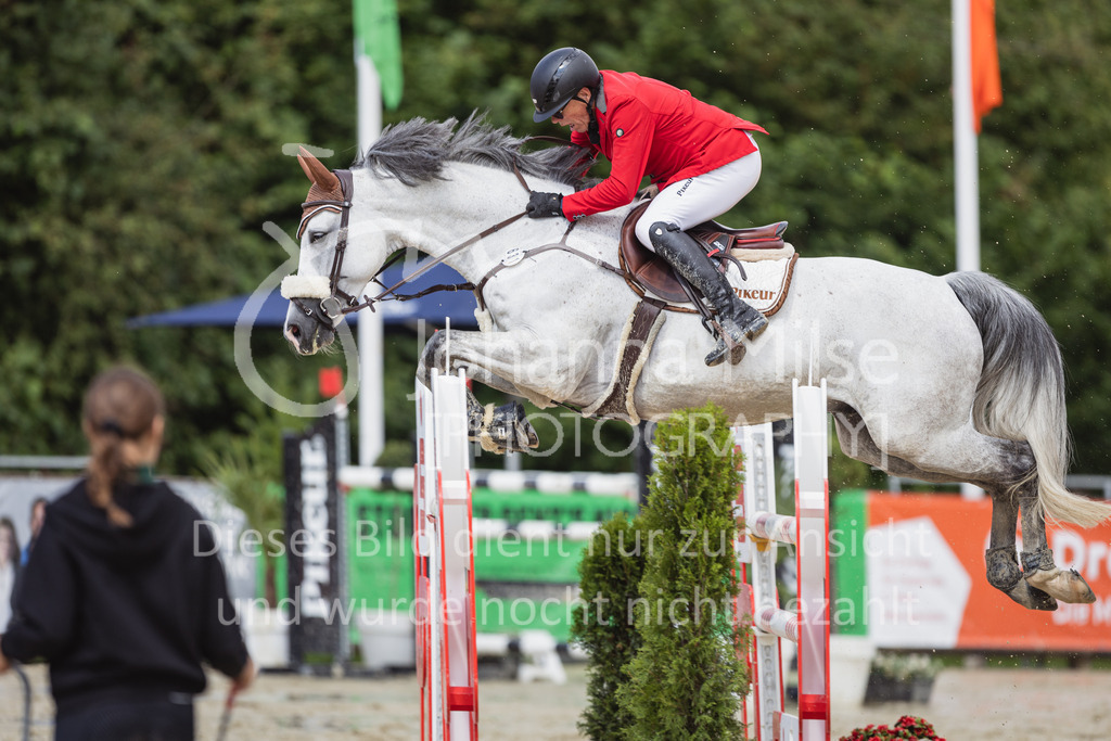 230728_BHO_M2-Spr_ASC-313 | Deine schönsten Turniermomente als professionelle Fotos! Entdecke hochwertige Pferdesport-Fotografie im Online-Shop. Jetzt Fotos finden & bestellen!