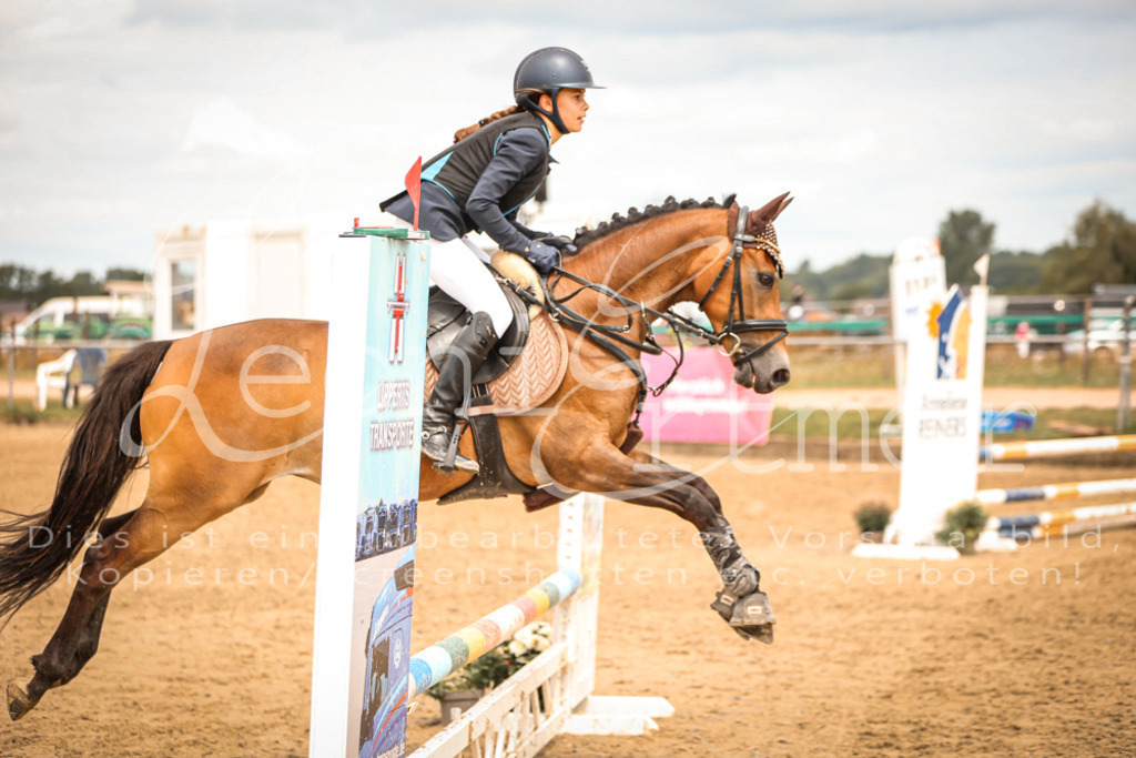 06.SoSpWB00115 | Leoni Ertmer Photography - Realisiert mit Pictrs.com