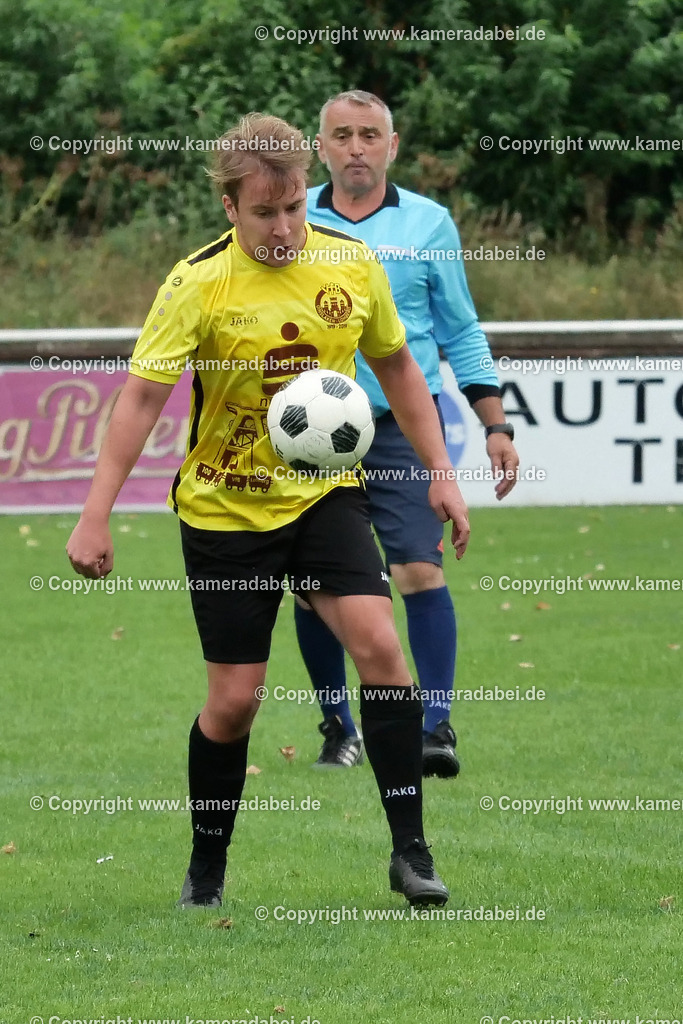 Fußball Kreisliga C : VFB Lohberg 2 - Duisburger FV 08 3 am 17.08.20205 in Dinslaken Lohberg | Fußball Kreisliga C : VFB Lohberg 2 (gelbe Trikots) - Duisburger FV 08 3 am 17.08.20205 in Dinslaken Lohberg - Realisiert mit Pictrs.com