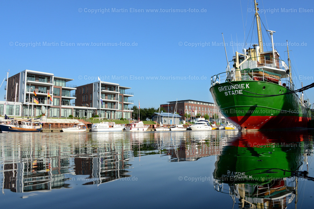 Stade Hafen_ELS_2394a | Fotos aus den Touristenorten aus Norddeutschland. - Realisiert mit Pictrs.com