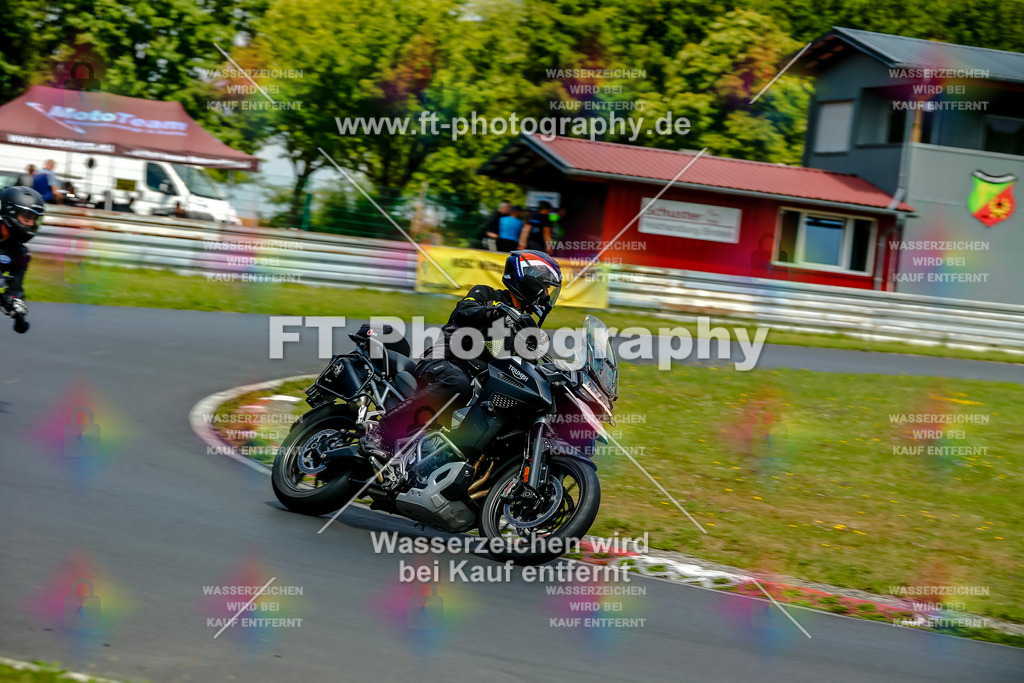 VBK-4907 | Hier findet Ihr Bilder von Touristenfahrten auf der Nürburgring Nordschleife oder von anderen Veranstaltungen die ich besucht habe. Viel Spass beim Durch Schauen 