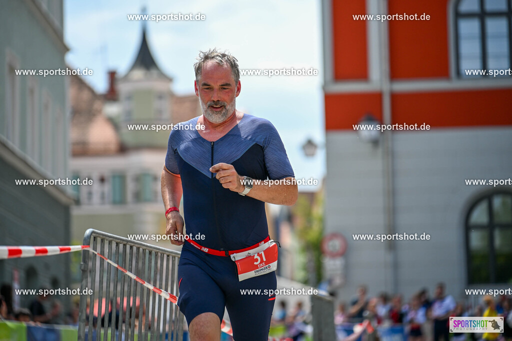 SZI_6784 | Stadttriathlon Erding 2025. #yourpictrs #sportshot_your_pictrs @Sportshotphotography #stadttriathlonerding Copyright: www.sportshot.de