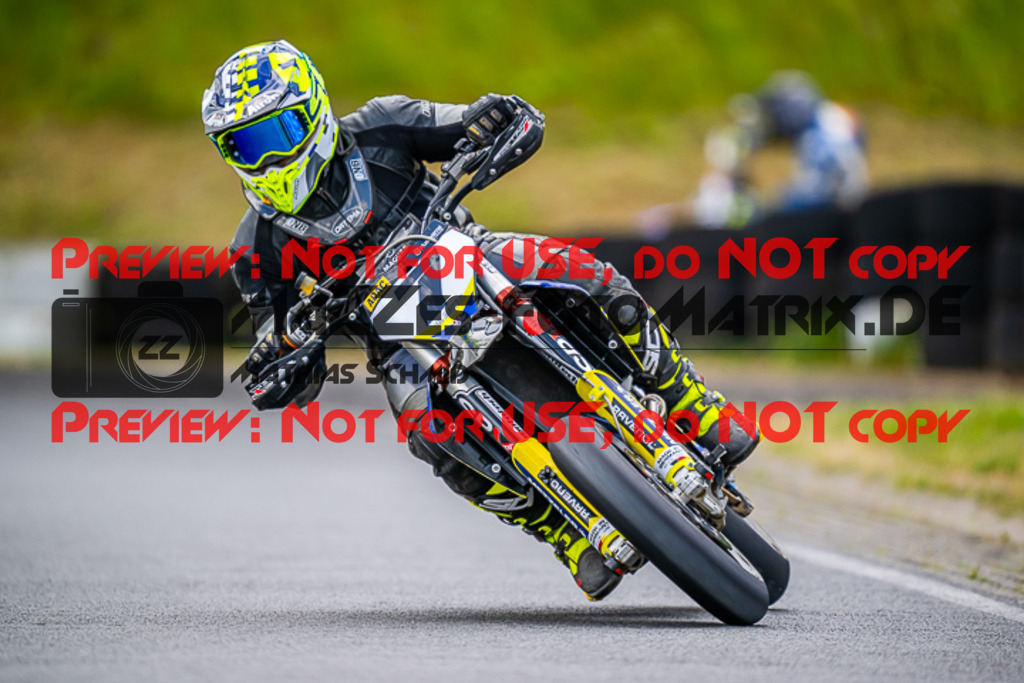 MaZZes_FotoMatrix_220528_9499 | Fotograf Mathias Schmid
Sportfotograf,
Eventfotograf,
Hochzeitsfotograf,
Portraitfotograf