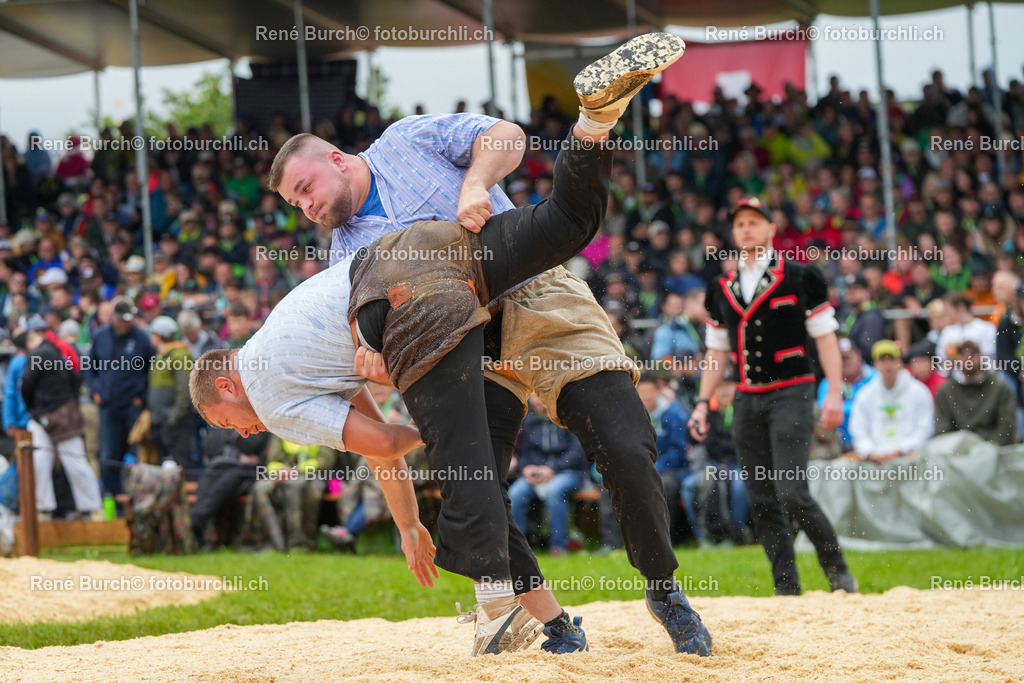 Gwerder Michael-Schmid Simon | René Burch leidenschaftlicher Fotograf aus Kerns in Obwalden.  Hier finden sie Sport, Landschaft und Natur Fotografie.
 - Realisiert mit Pictrs.com