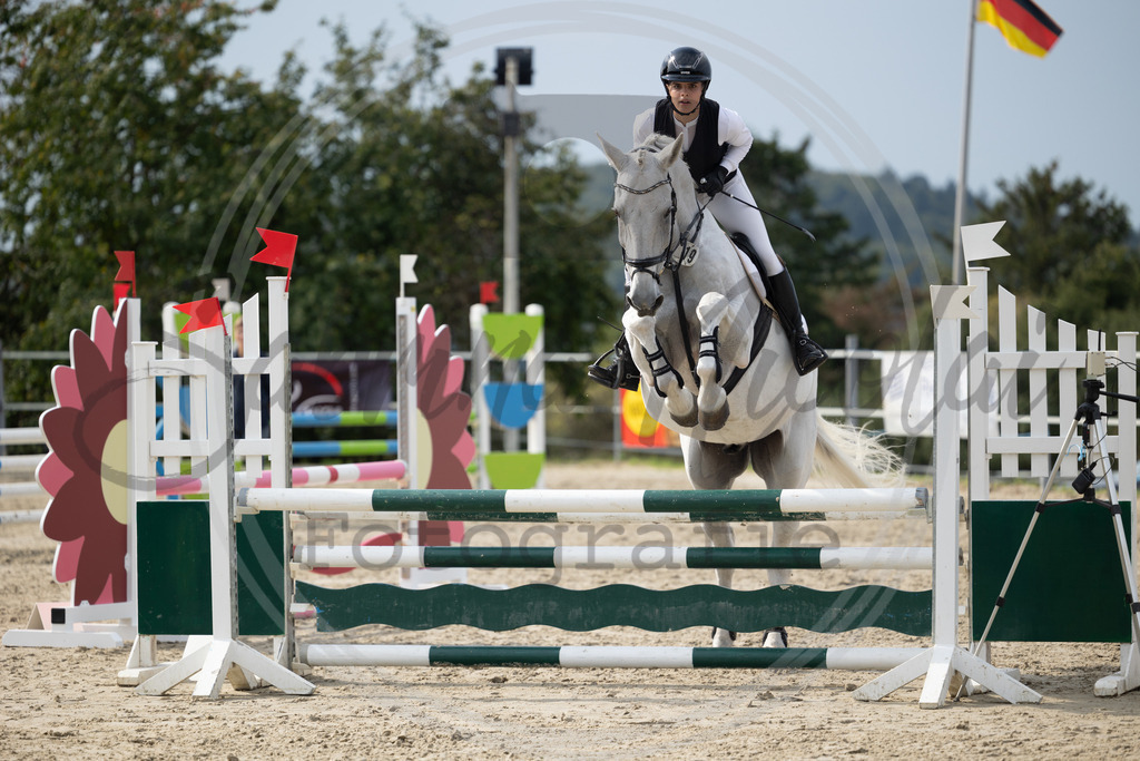 994A1969 | sabrinanicolaifotografie - Realisiert mit Pictrs.com